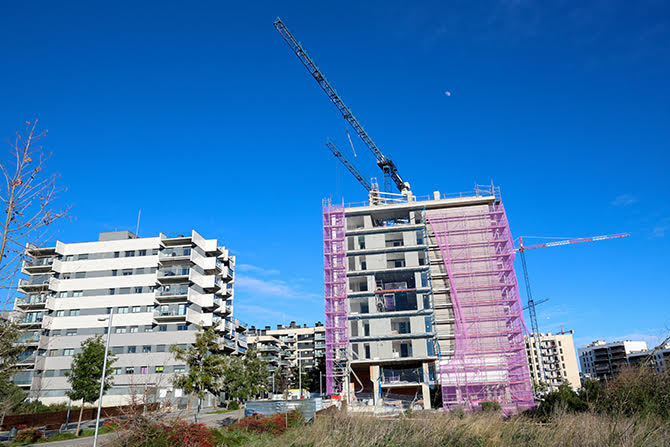 Els preus de l'habitatge nou s’encareixen un 6,2 % durant l’últim any al Baix Llobregat