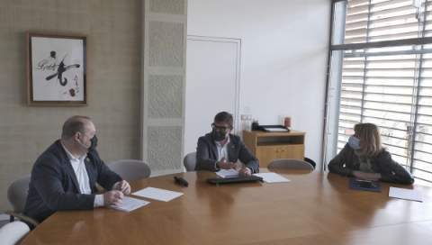 De izquierda a derecha: Ruiz, Mijoler y Moret