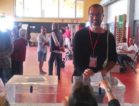 El PSC, con Miguel Comino al frente, ha conseguido imponerse en Sant Vicenç dels Horts