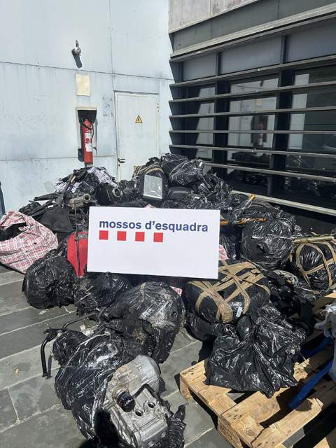 Desarticulat un grup criminal especialitzat en el robatori i desballestament de motocicletes