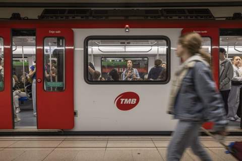 Viatjar amb metro i bus de TMB estalvia 1,6 tones de CO2 al dia