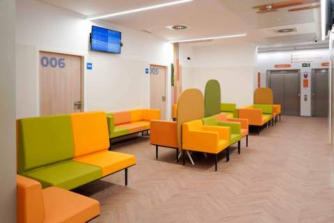 L’Hospital Moisès Broggi estrena un espai terapèutic per a pacients oncològics