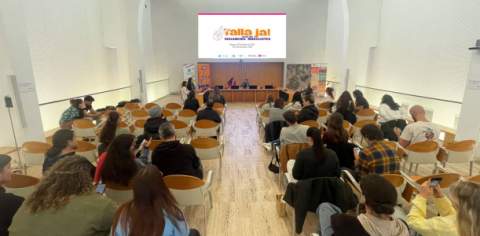 El Servei Comarcal de Joventut presenta un joc de cartes per detectar les violències masclistes