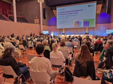 La Diputació de Barcelona formarà equips tècnics locals especialitzats en IA i govern de la dada