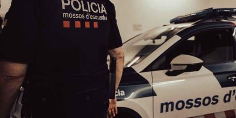 Els Mossos d'Esquadra investiguen la mort violenta d'un home de 42 anys