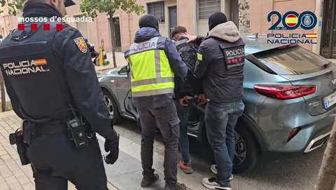 Cop policial contra els Trinitarios per assalts violents per encàrrec, temptatives d'homicidis i tràfic de drogues
