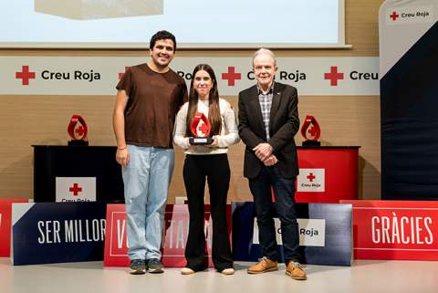 Helena Balmón, reconeguda als Premis del Voluntariat de Catalunya per la seva tasca a la Creu Roja Joventut